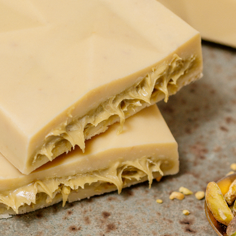 Pistachio White Chocolate Bar - 7.06oz (200g)