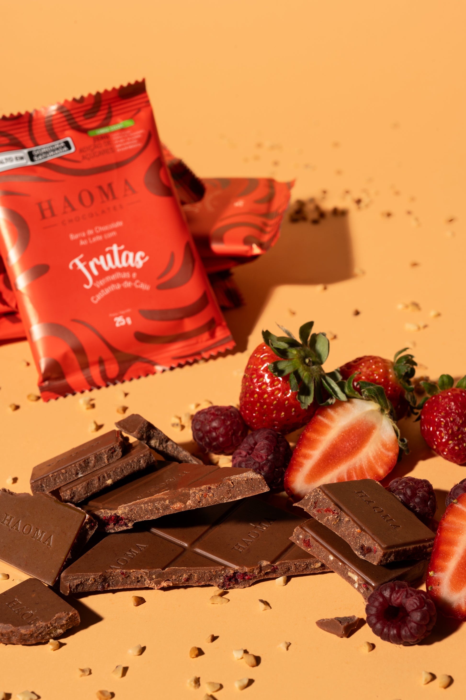 Milk Chocolate Bar with Red Berries and Cashew Nuts - 250g Pouch